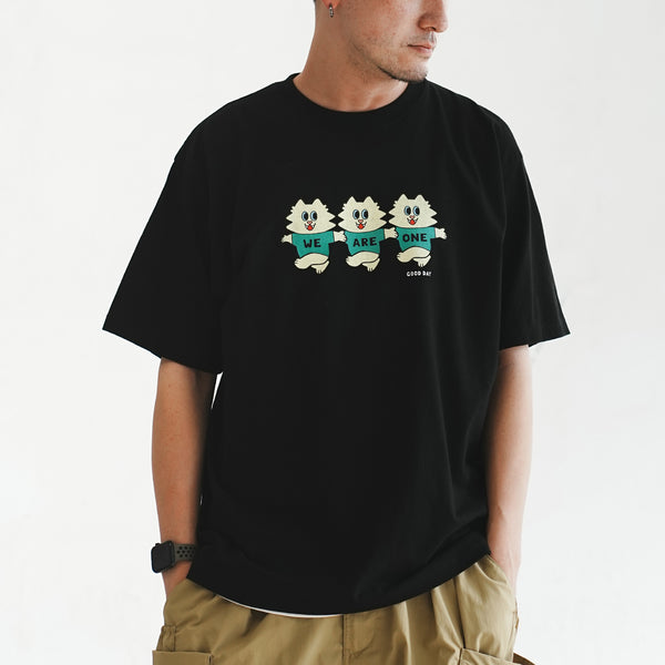 (EX513) Flat Cat Graphic Tee