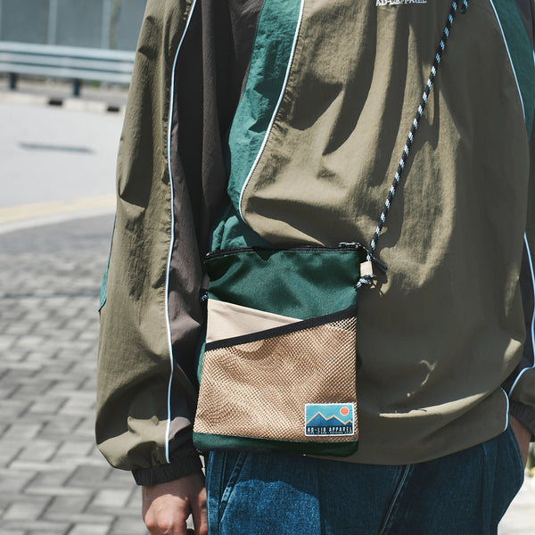 (YB507) Outdoor Shoulder Bag