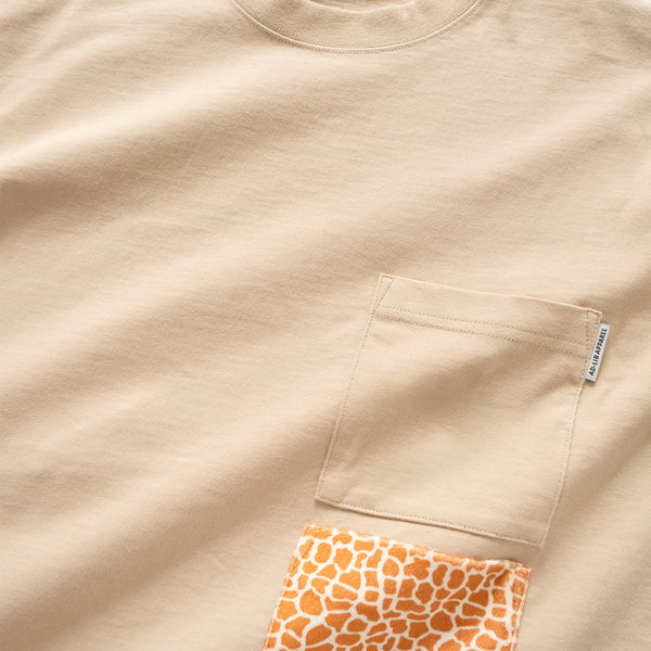 (ZT1511) Giraffe Embroidery Double Pocket Tee