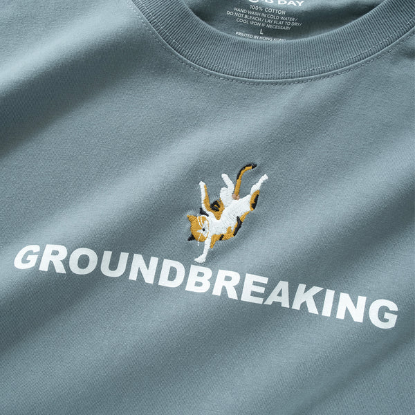 (ZT1516) Break Dance Cat Embroidery Tee